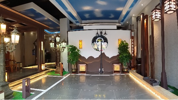 路比亮照明门市