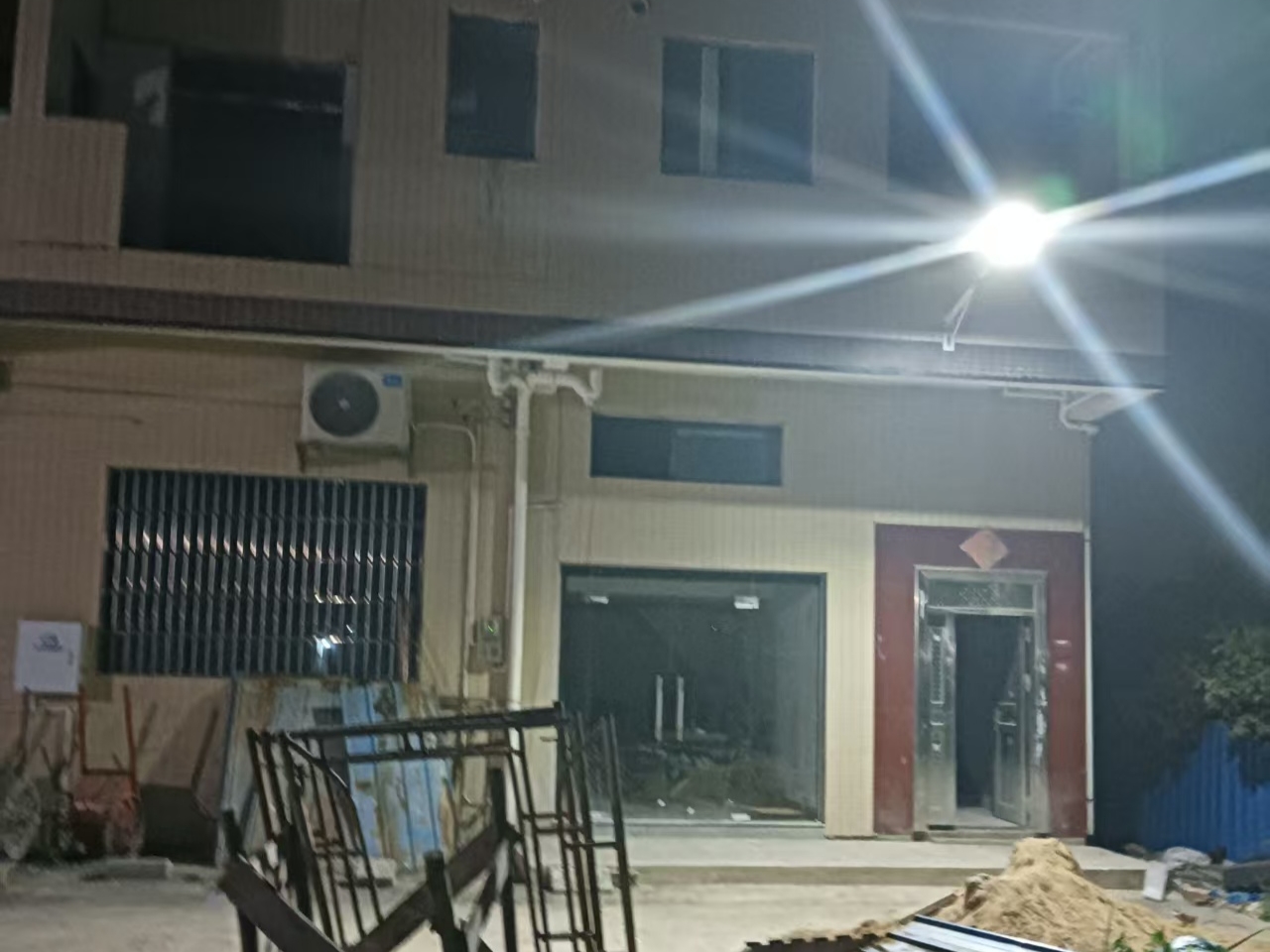 惠州实测！中低配太阳能壁灯，照亮乡村高墙的惊喜之选