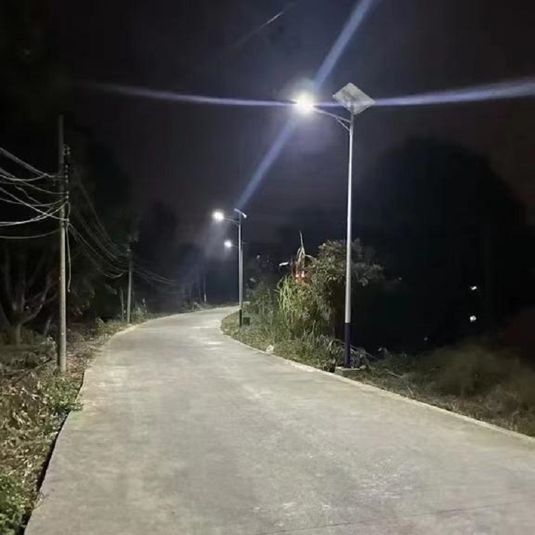 太阳能路灯